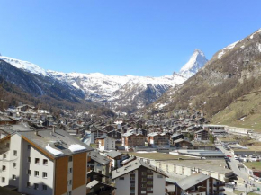 Apartment Sonnhalde B by Interhome Zermatt